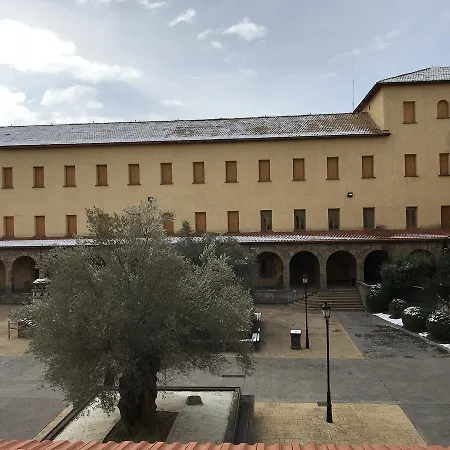 Pirenarium Hostel