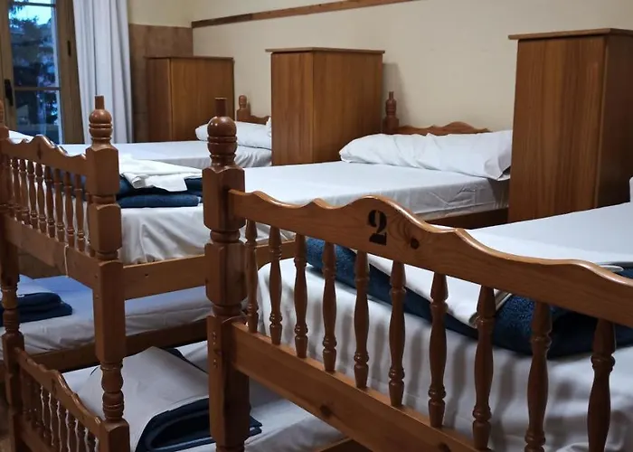 Pirenarium Vandrarhem *