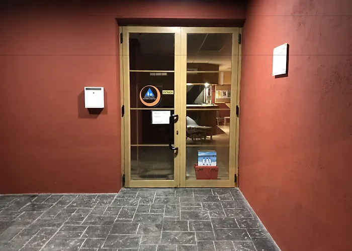 Pirenarium Vandrarhem *