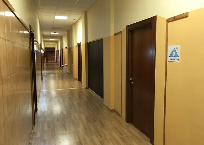 Pirenarium Vandrarhem *