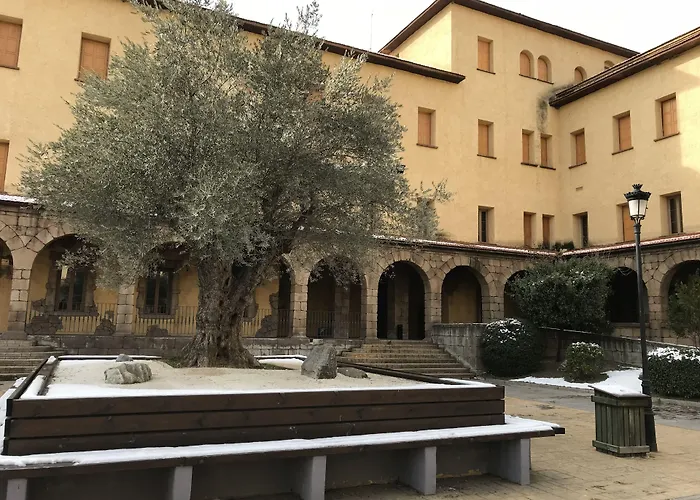 Vandrarhem Pirenarium Sabiñánigo