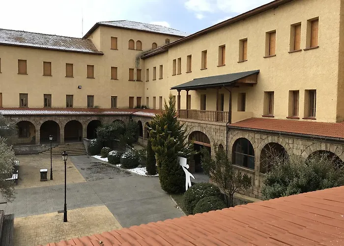 Pirenarium Vandrarhem