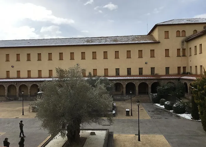 Pirenarium Vandrarhem